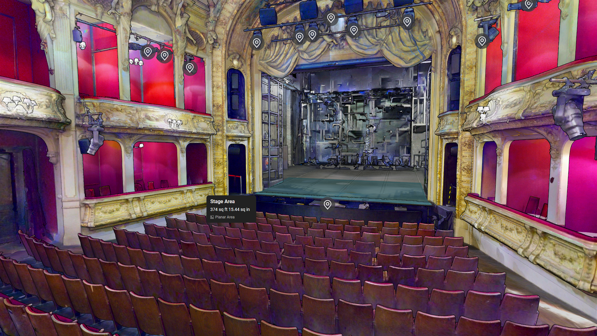 Theatre dataset in Hexagon GeoCloud with Geotags and area measurement.